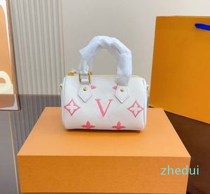 2023 nouveau sac à main de créateur Felicie Pochette Fashion Zipper Patch Pocket Emed Grain Cow
