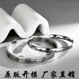 2023 Nouveau designer bijoux bracelet collier bague Jiaai intrépide fleur oiseau BLING amour personnalité ins simple pour hommes femmes
