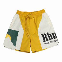 2023 Nouveau créateur Rhude Summer Fashion Beach Mens Shorts Men de haute qualité Wear Wear Red Blue Black Pants Rh Court Sweat Bottoms Palmas GVH6