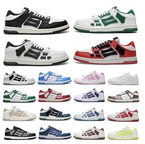 2023 NOUVEAU Designer Skel Top Hommes Casual Chaussures Bas Blanc Orange Vert Garçons Jeunesse Noir Chaussure De Course Gris Clair Noir Toddler hommes femmes Formateurs Sport Baskets Sneaker