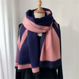 2023 Nouveaux designers Femmes Cashmere Scarf Châle Fashion Classic Classic Scharpes Luxury Mernet de lettre