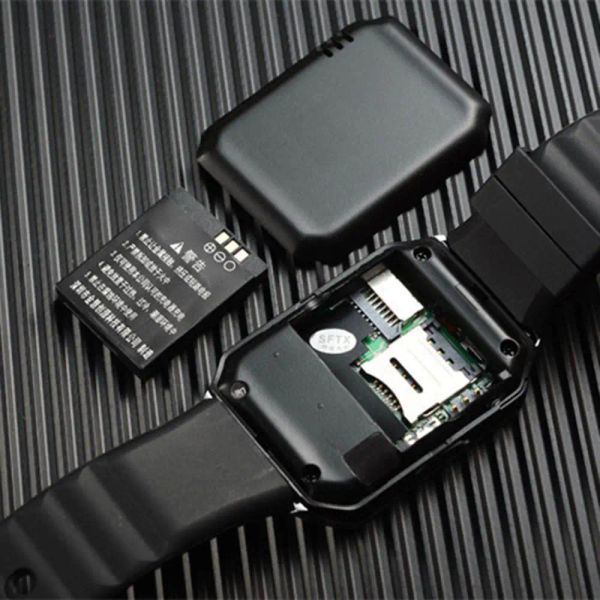 2023 Nouveau écran tactile numérique Smart Watch DZ09 Q18 avec appareil photo Bluetooth Watch Sim Carte pour iOS Android Phone Bracelet Fashion