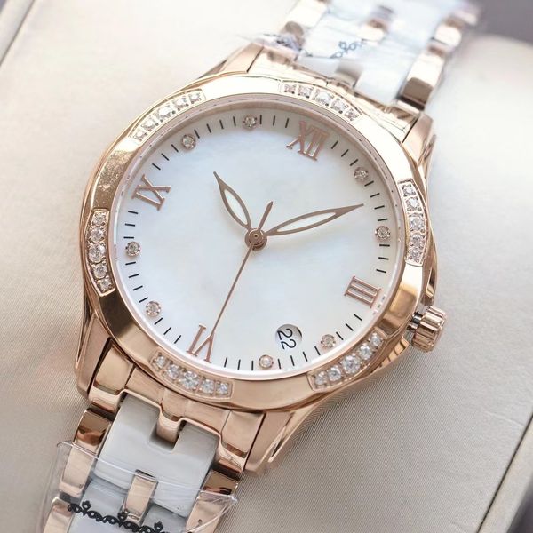 2023 nouveau tempérament élégant de la montre pour femme en céramique, boîtier créatif, léger et confortable, ajustement parfait du poignet mince en jade pour femme, taille