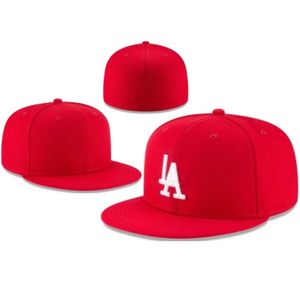 2023 Nouvelle casquette Designer Chapeaux ajustés Chapeau de ballon plat Toutes les équipes Logo Snapbacks Chapeau Broderie Football réglable Fit Caps Sports Taille 7-8 Flex Cap D-22