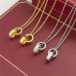 Pendentif de Couple de marque, Double anneau ovale, crêpe diamant, cadeau en or, collier de styliste de haute qualité pour femmes, nouvelle mode 2023