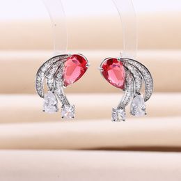 2023 Nueva moda Pendientes de ala de circón con gotas Pendientes de plata S925 encantadores para mujer Pendientes de gama alta de marca de lujo Accesorios de joyería para fiesta de boda Regalo