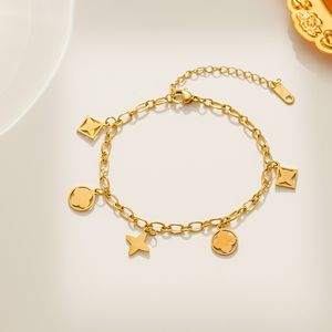 Nieuwe modestijlarmbanden Dames Bangle polsband manchetketen Designer Letter Sieraden Crystal 18K Gold vergulde roestvrijstalen bruiloftliefhebbers Gift Bracelet