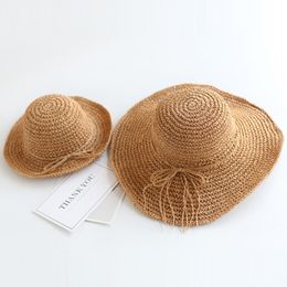 2023 Nieuwe meisjes handgemaakte zon hoed kinderen zomer raffia stro hoed big rand strand cap vouwbaar ademende zomer ouder-kind hoed