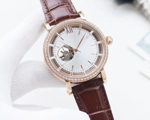 2023 Nouvelle montre mécanique de haute qualité pour hommes Montres de créateurs Mode nouveau cuir noir marron mouvement mécanique à remontage automatique taille 42mm montre de sport