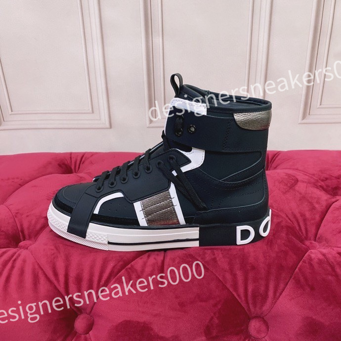 2023 NYA Högsta toppskor Designer Sneakers Womens Mens Fashion Casual Sneaker Bekväm inte halksula Toppläder