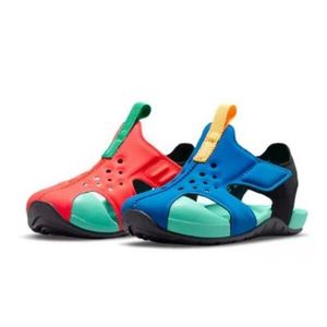 2023 nouvelles chaussures pour enfants sandales d'été demi-enveloppe semelle souple trou sandales chaussures de plage antidérapantes sandales pour enfants chaussures pour tout-petits bébé fille jeunes tailles 22-35
