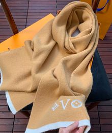 Écharpe tricotée en cachemire 2023 pour hommes et femmes, avec la même atmosphère de luxe haut de gamme, châle tout-en-un, nouvelle collection 100%