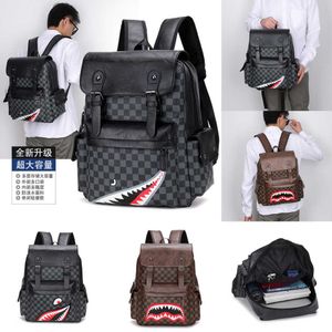 Mochila coreana de cuero de alta capacidad para hombre, morral a cuadros a la moda, bolso escolar para estudiantes, bolso de viaje para ordenador, novedad de 2023 231008