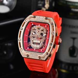 2023 NIEUW LUXury Brand Watch Heren Diamond Leisure Dameshorloge roestvrijstalen Silicone Quartz Watch Reloggio Factory Sales