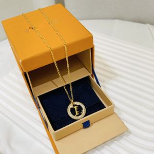 2023 Nieuwe luxe keten Fashion Designer sieraden 18K GOUD GOLDED -LVOE -STAILLESS STAAL KAAR