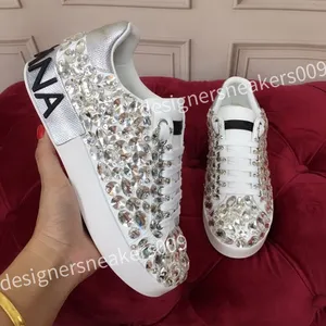 2023 Nieuwe luxe designer design sportschoenen voor heren en dames Klassieke witte diamanten Modieuze casual damesschoenen Platte schoenen Trainingsschoenen hc2108019