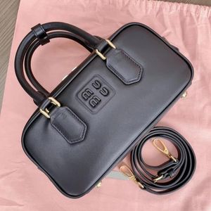 2023 nieuwe luxe ontwerper kleine portemonnee Miui Arcadie Lolita bowlingtas schouder echt leer dames heren toilettas sling clutch bags cross body bakken handtassen tassen