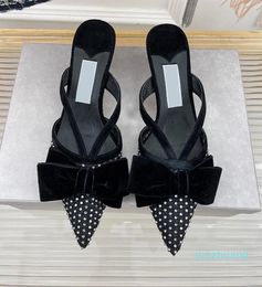 2023 nouveau luxe femmes talons hauts talons fins en cuir pur 22 nœud sandales décoratives multicolore pantoufles décontractées tongs chaussures de plage en caoutchouc fête Designe