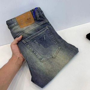 2023 nieuwe heren jeans gat lichtblauw donkergrijs merk herenbroek broek straat denim strak slank rechte pijp denim topkwaliteit