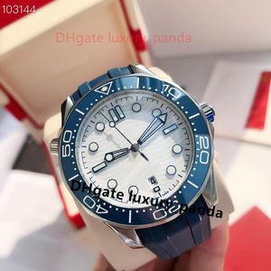 2023 Nieuwe herenhorloges Heren Designer Watch Men's Watch 42mm automatische beweging Waterdichte 300 mg High End Diving Watch Perfect Watch