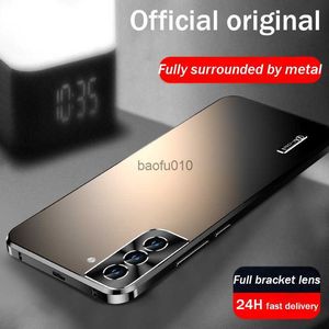 2023 Nouvelle coque en métal pour Samsung Galaxy S23 S22 S21 Ultra Coque de téléphone Protection de lentille intégrée Couverture de téléphone portable en alliage de titane L230619