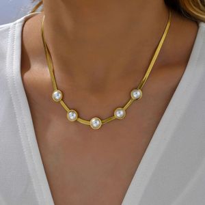 Nouveau Design de Niche, collier de perles Simple, léger pour femmes, acier titane, Style froid et indifférent, sens haut de gamme, clavicule, 2023