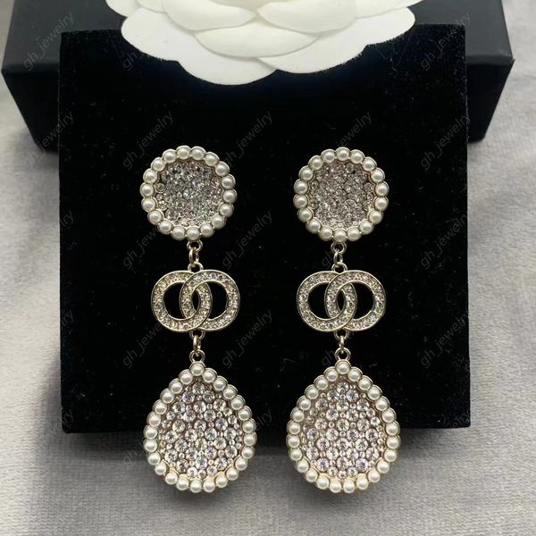 2023 New Pearl Diamond Dangle Chandelier Boucles d'oreilles 925 Silver Pin Personnalité de la mode Boucles d'oreilles pendantes design de luxe pour les femmes bijoux de cadeau de fiançailles