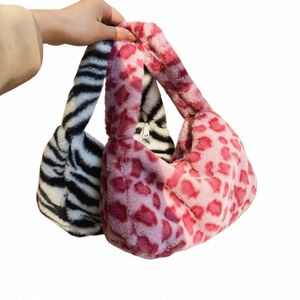 2023 Nouveau sac à main en peluche Fi Leopard Sac sous les bras Grande capacité Polyvalent Modèles d'automne et d'hiver Sacs pour femmes Drop Ship I3VE #