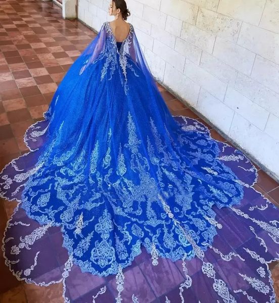 2023 Nuevos vestidos de quinceañera vestido de debutante para 15 años Azul real con apliques de encaje de capa Lentejuelas Chicas mexicanas XV Vestidos de desfile BC14396 GB0906