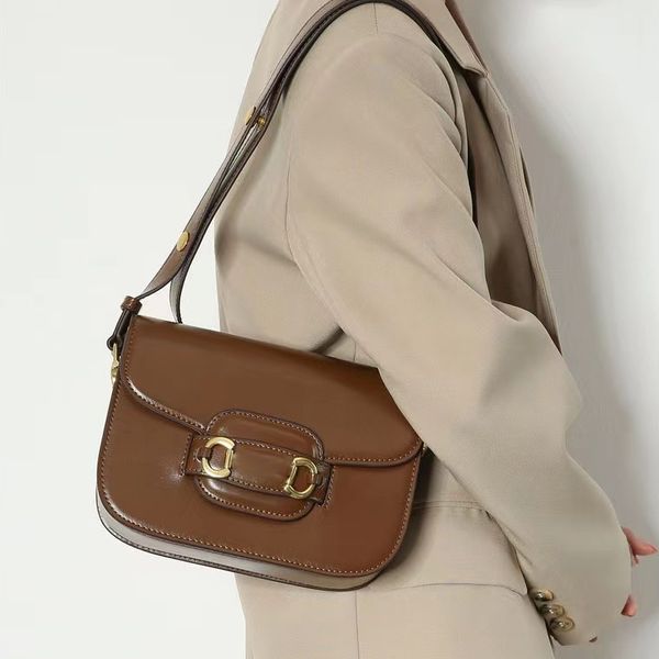 Bolso ligero de lujo para mujer, bolsa para axilas de gran capacidad, bandolera versátil para ir al trabajo, AAAAA, novedad de 2023