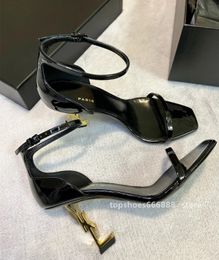 2023 Nieuwe Sexy Merk Designer Banketten Sandalen Vrouwen Zomer Parijs Designer Hoge Hak Sandaal Nachtclubs Modeshows Schoenen Ys Slippers