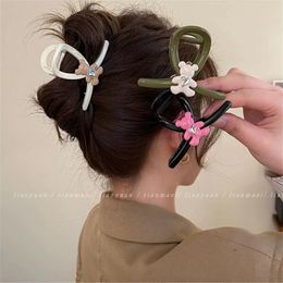 2023 nouveau Simple ours amour pince à cheveux élégant exquis requin pince queue de cheval tresse pince à cheveux coiffure été accessoires