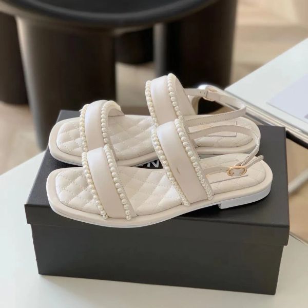 2023 Nouvelle petite perle One Word Tape Sandales Femme Cuir Peep-toe Version coréenne de Casual Square Toe Flat Shoes mode polyvalent size35-40