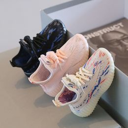 Chaussures de printemps pour bébés en bas âge, baskets douces et respirantes en tricot pour nourrissons, légères et antidérapantes, chaussures de marche pour garçons et filles, tailles 21 à 32, nouvelle collection 2023