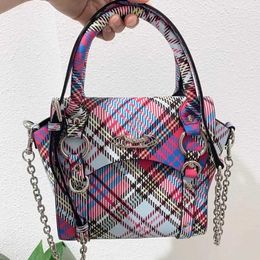 2023 Nouveau Style Designer Sac À Main Pour Femmes Vivi En Cuir Sac À Bandoulière De Mode Coloré Plaid Chaîne Bandoulière Messenger Sacs Voyage Sacs À Main 230718bj