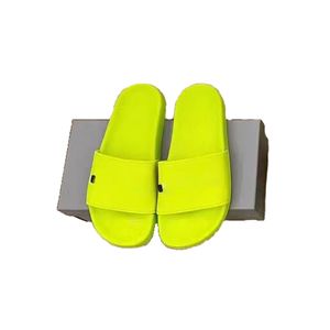 2023 Nieuwe stijl Fashion Tidal Current Sliders Paris Sandalen Sandalen Slippers voor mannen Dames Designer Unisex Beach Flip Flops