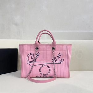 2023 nouveau sac de plage d'été femmes fourre-tout classique sacs de plage toile Deauville chaîne sac Top qualité grande capacité Pochette femmes sac à provisions luxe Designer sacs à main