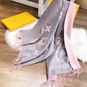 2023 Nieuwe top vrouwelijke mannelijke ontwerper sjaal mode sjaal high-end merk 100% kasjmere sjaal winter sjaals sjaal voor mannen en vrouwen lange wrap maat 180 kerstcadeau a1
