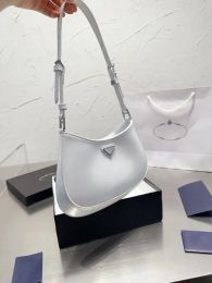 2023 neue Damentaschen Hobo-Handtasche Fashion Shopping Satchels Taschen Glänzendes Lackleder Umhängetaschen Messenger Bags Luxus-Designer-Taschen heißer Verkauf