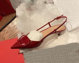 Nieuwe dames luxe sexy nachtclub stiletto puntige hoge hakken lakleer effen kleur Romeinse holle sandalen