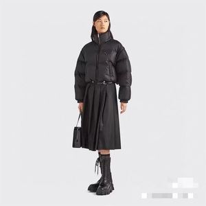 Doudoune bouffante pour femme, manteau d'hiver de styliste, slim, trench-coat court, nouvelle collection 2023