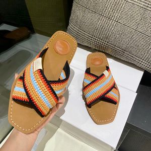 2023 Nieuwste Merk Dames Platte Slippers Designer Dames Wollen Stof Outdoor Rubber Foam Zool Slippers Sandalen 35-40