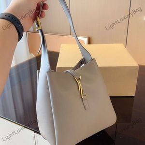 2023 Nouvellement arrivé épaule bandoulière seau sac designer sacs à main de haute qualité mode sac de luxe sac de messager portefeuille sac en cuir 230911