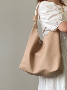 Sac à main design de niche pour femmes, cartable de grande capacité, mode rétro, fourre-tout à une épaule, nouvelle collection 2023