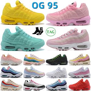 2023 OG 95 Designer hardloopschoenen triple roze witte gradiënt 95S Red Next Nature Rise Unity Ghost Pastel Geel WMNS Cork Suede Aqua Cork Pink Pink Sport Sneakers T8