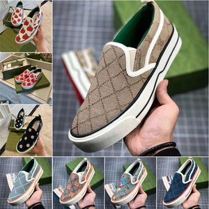 2023 OG Casual Shoes Runner Trainers Diseñador de zapatillas Zapato Italia Luxury White Pink Classic Jacquard Denim Vintage Tennis 1977 Mujeres Slip-on