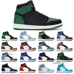 2023 Chaussures de basket-ball originales Jumpman 1S 1 Turbo Green Hyper Royal UNC Dark Mocha Tie Dye Court Purple Bred Toe Cactus Jack Chicago Jordam JERDON
