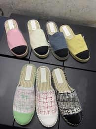 2023 Parijs nieuwe luxe designer damessneakers pantoffels damessandalen casual flats loopschoenen strandschoenen lage hakken slippers damesmode schoenenfabriek