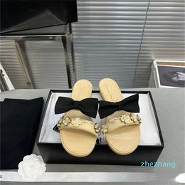 2023-Pearl Infradito Donna 2023 Fashion Pantofole New Bow Flat Metal con Fairy Holiday Flip-flop