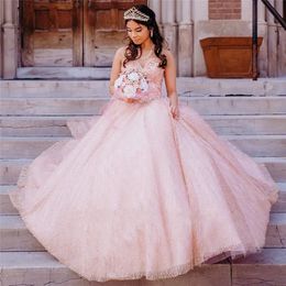 2023 Pink Quinceanera jurken nieuwe elegante sweetheart kralen Appliques Sweet 15 Party Celebrity jurk tieners avond prom Draagt ​​op maat gemaakt BC15736 J0407